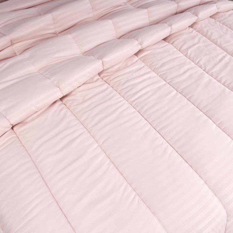 Plumon-mas-fundon-para-almohada-en-tela-embosada-rosa-plata