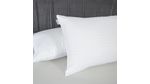 ALMOHADA-2-FORRO-MICRO-EMBOSADA-1CM-50-70-BLANCO