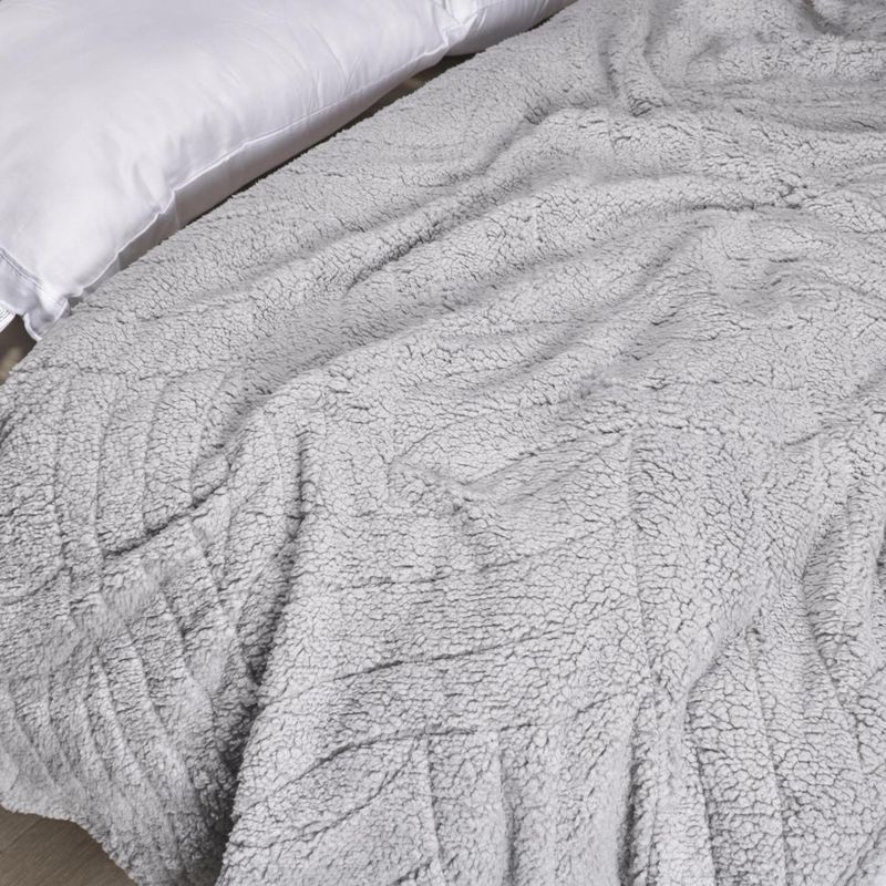 MANTA-SHERPA-UNICOLOR-110x140-GRIS-CLARO_2