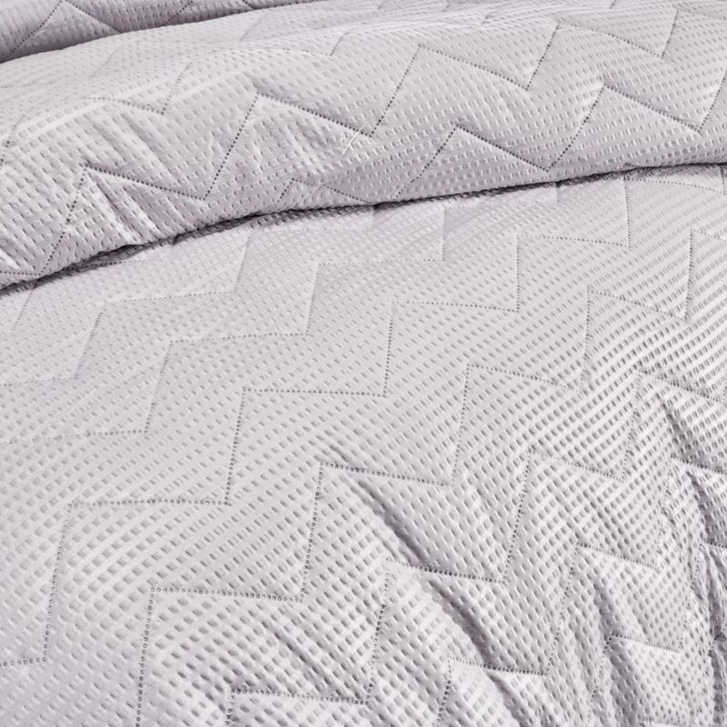 Cubrelecho-microfibra-corrugado-enlace-malva-gris