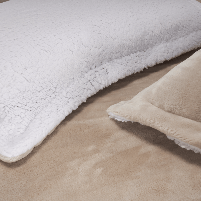SETx2-FUNDONES-FLANNEL-LISO-OVE-50x70-PERLA
