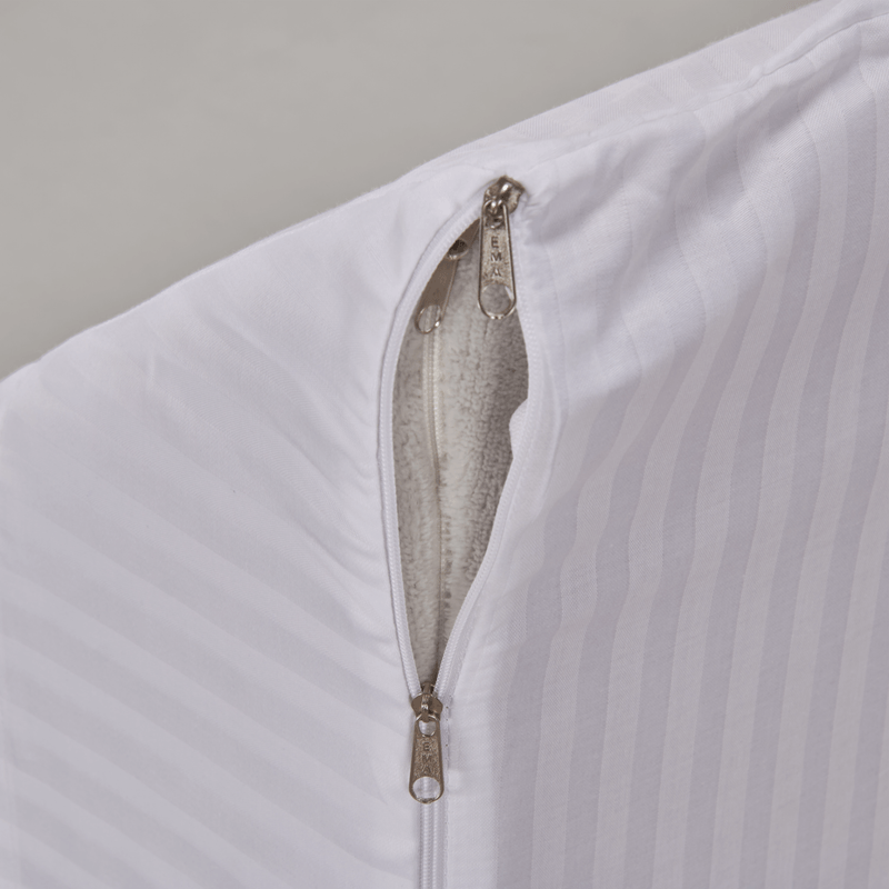 FORRO-COJIN-TV-ALTOS-HILOS-TIPO-HOTEL-45x45x35-BLANCO