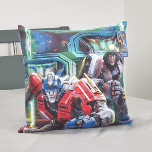 Cojín velvet estampado juntos Transformers one
