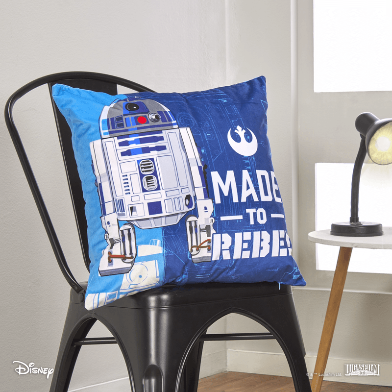 COJIN-VELVET-ESTAMPADO-45X45-R2-D2-7702997055164