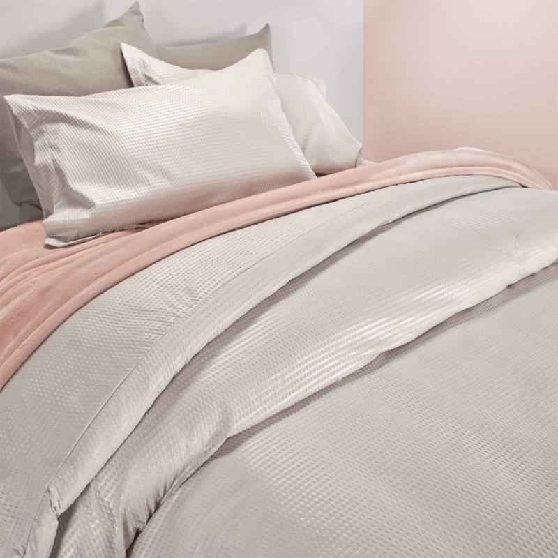FORRO-PLUMON-MICRO-COR-UNI-EXTRADOBLE-PERLA