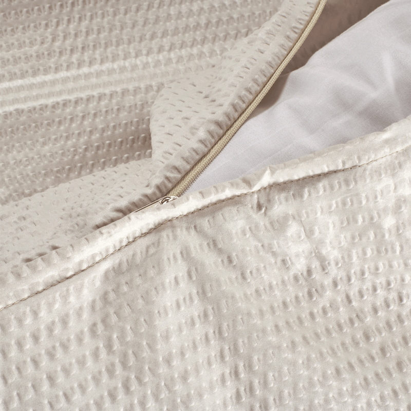 FORRO-PLUMON-MICRO-COR-UNI-EXTRADOBLE-PERLA