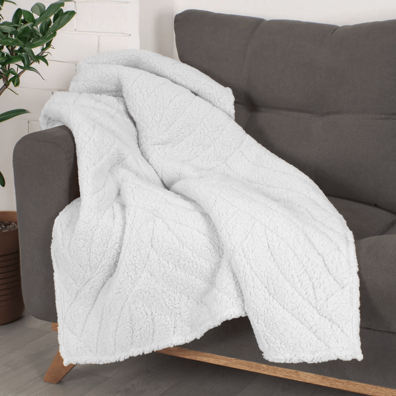 MANTA-SHERPA-ULTRAS-UNI-110x140-GRIS-NUBE-7702997977381