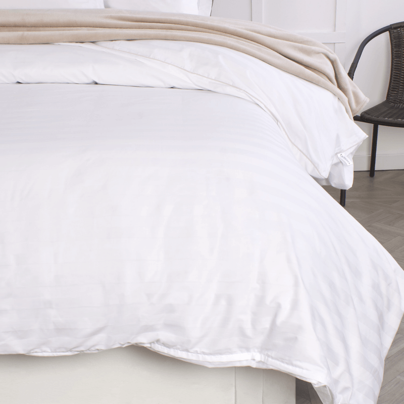 FORRO-PLUMON-230H-UNI-LINEA-2.5CM-EMBONE-PERLA-EXTRADOBLE-B-7702997165665_3