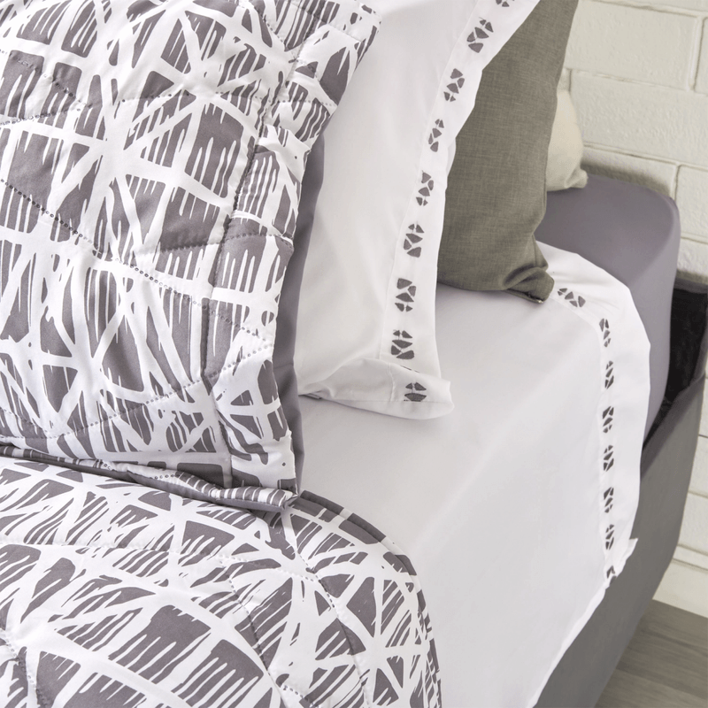 PQT-CUBRELECHO-JGO-SAB-MICRO-BORD-DOBLE-RAIK-GRIS-M-7702997531194_3