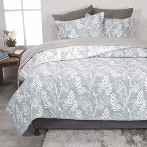 Cubrecama jacquard reversible ramas verde eucalipto