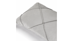Cojin-velvet-drapeado-gris-nieve