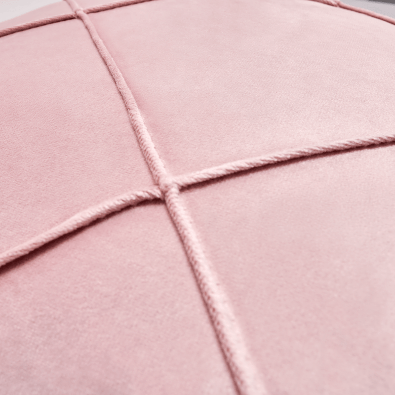 Cojin-velvet-drapeado-rosa-loto-45-x-45cm