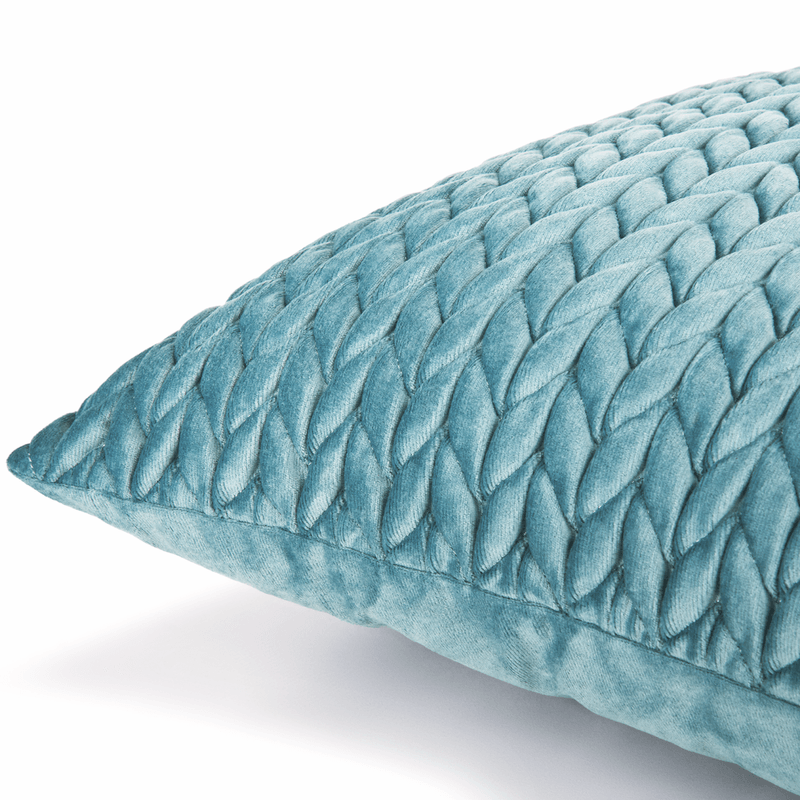 Cojin-velvet-trenza-verde-eucalipto-45-x-45-cm