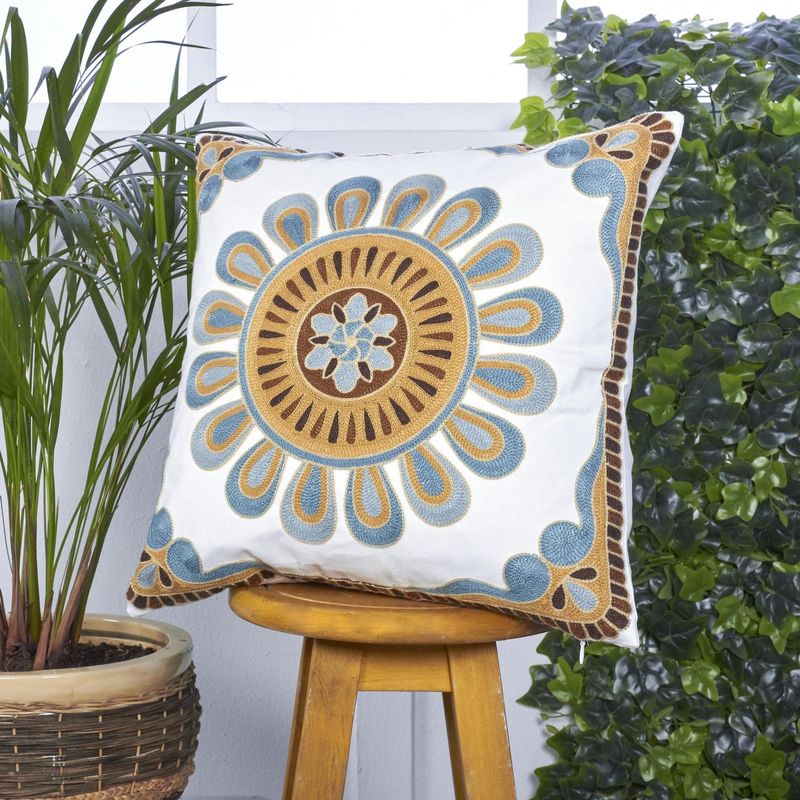 FORRO-COJIN-ALG-BORDADO-45X45-SOKAR-MULTICOLOR