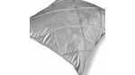 COJIN-VELVET-60X60CM-DRAPEADO-GRIS-NIEVE-7702997555268_2