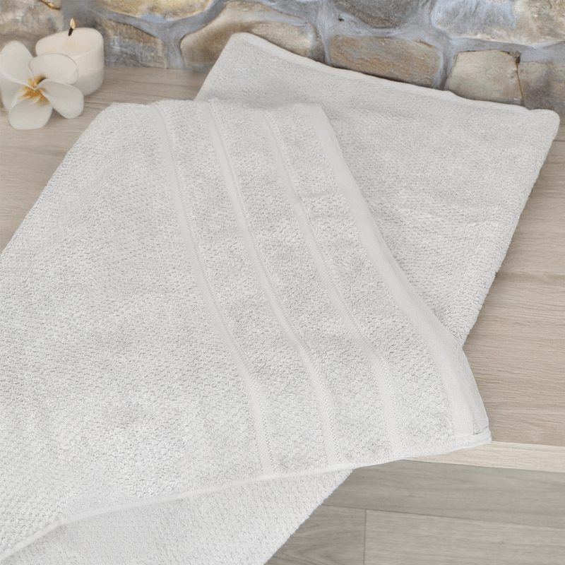 TOALLA-ALGODON-550GSM-SPA-90X150-CREPE-GRIS-NIEVE