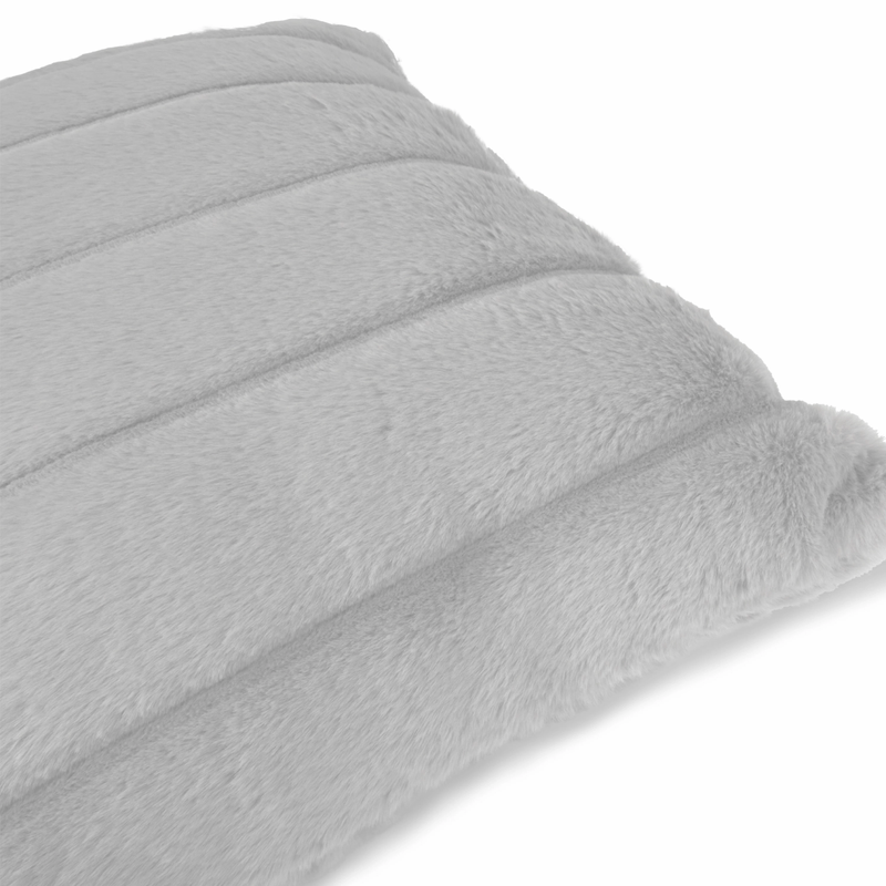 COJIN-FUR-45X45CM-LINEAS-GRIS-NIEVE