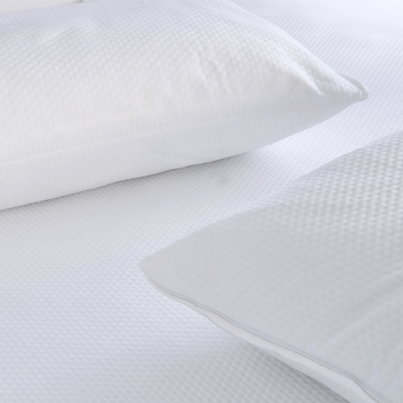 SETx2-PROT.ALMOHADA-JACQUARD-ANTIFLUIDO-50x90-BLANCO