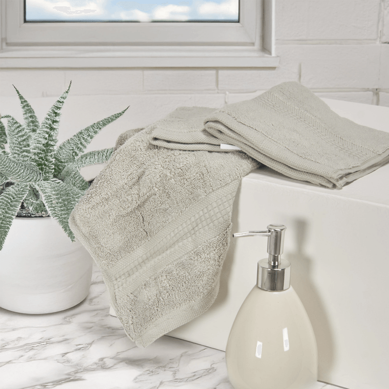 SETX3-TOALLAS-ALGODON-550GSM-FACIAL-30X30CM-VERDE-CLARO-7702997624353