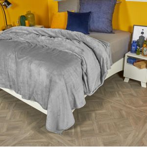 Cobija flannel unicolor gris mnl