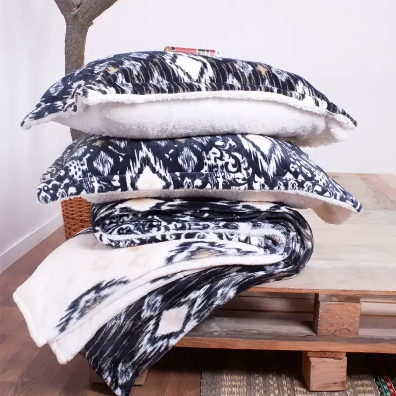 CUBRELECHO-FLANNEL-OVEJERO-EXTRADOBLE-BAZZARBLANCO-NAT-7702997705571_5.webp
