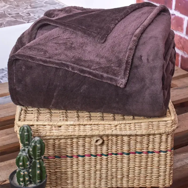 COBIJA-FLANNEL-UNI-EXTRADOBLE-MARRON-7702997917752_4.webp