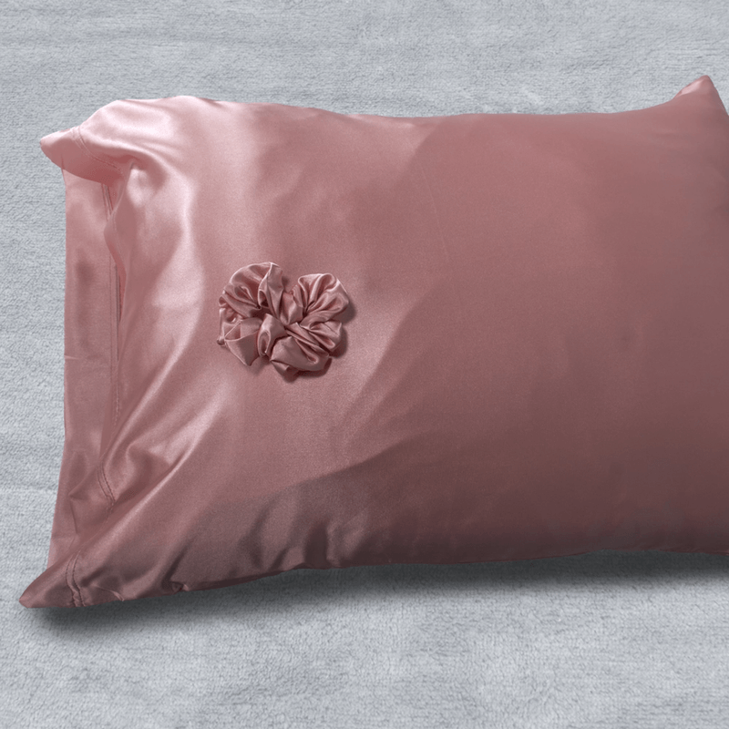 FUNDA-BAMBA-SATIN-UNICOLOR-50x70-ROSA-FUERTE