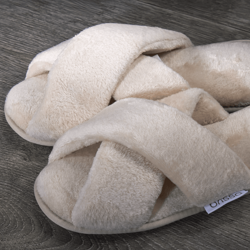 PANTUFLAS-TRENZADA-FLANNEL-UNI-38-39-CHAMPAÑA