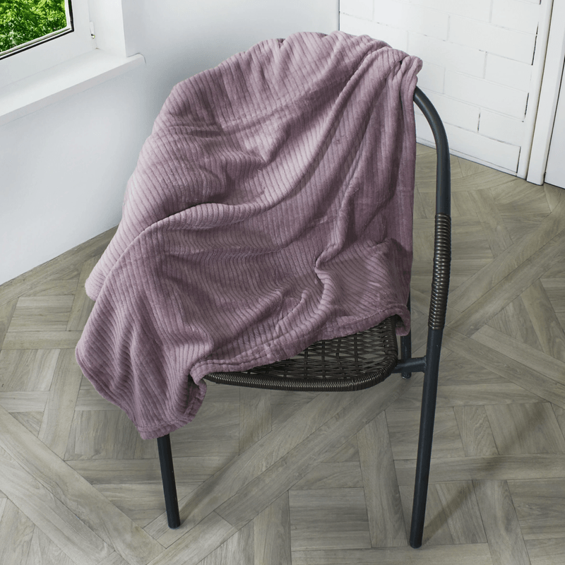 MANTA-FLANNEL-JACQUARD-130x170-LINEAS-MALVA-BREZO