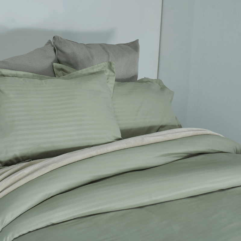 FORRO-PLUMON-MICRO-1CM-EXTRADOBLE-VERDE-TE