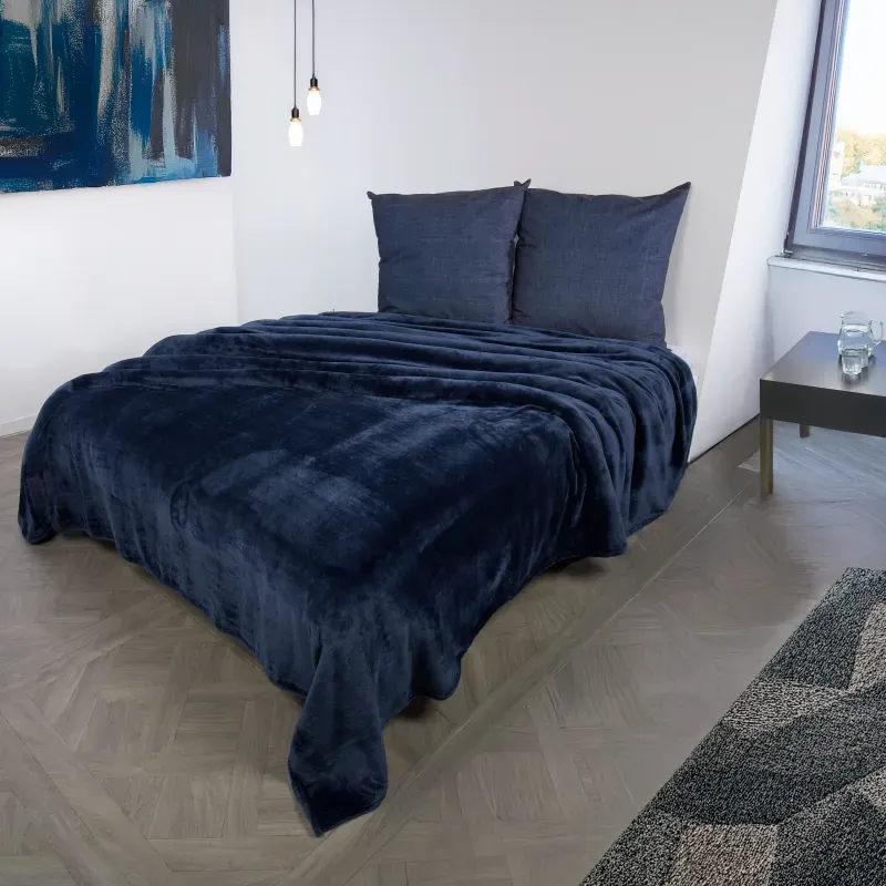 COBIJA-FLANNEL-EXTRADOBLE-INDIGO-AZUL-OSCURO_7702997815188