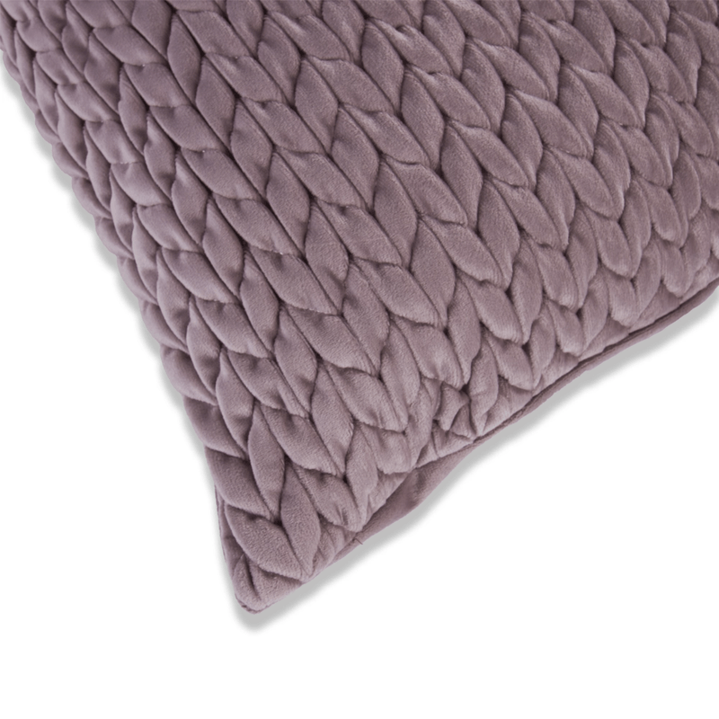 COJIN-VELVET-45X45-TRENZA-ARCE-ROSADO