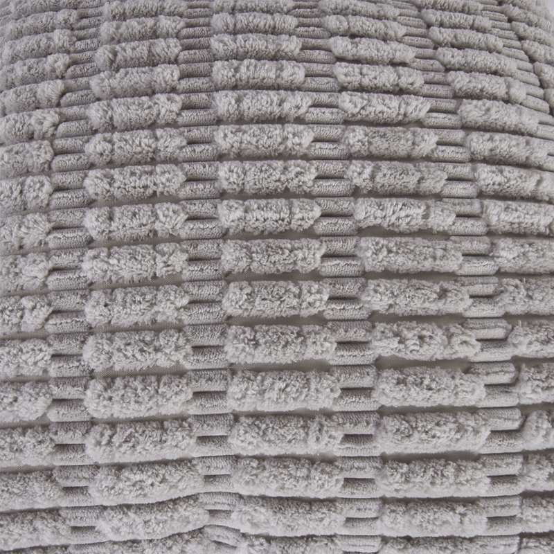 COJIN-CORDUROY-45X45-CADENA-GRIS-CLARO