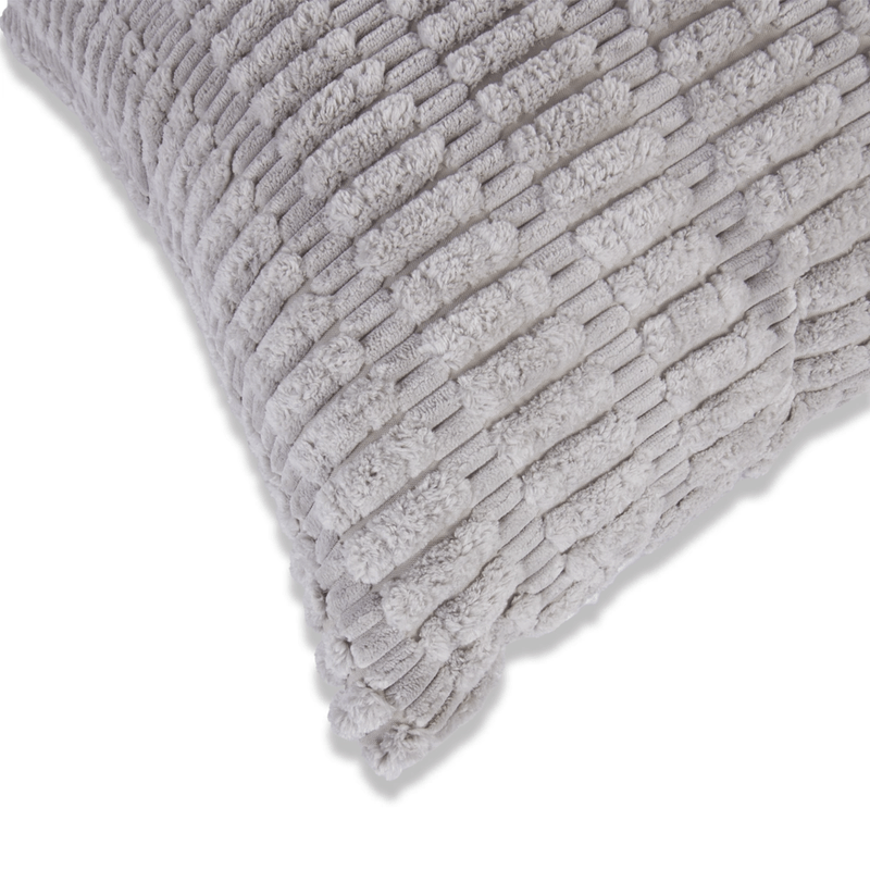 COJIN-CORDUROY-45X45-CADENA-GRIS-CLARO