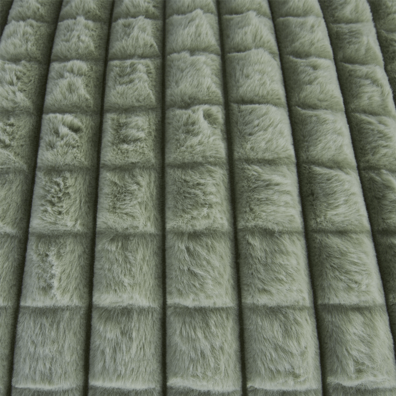 COJIN-FUR-45X45--CUADROS-VERDE-SAGE