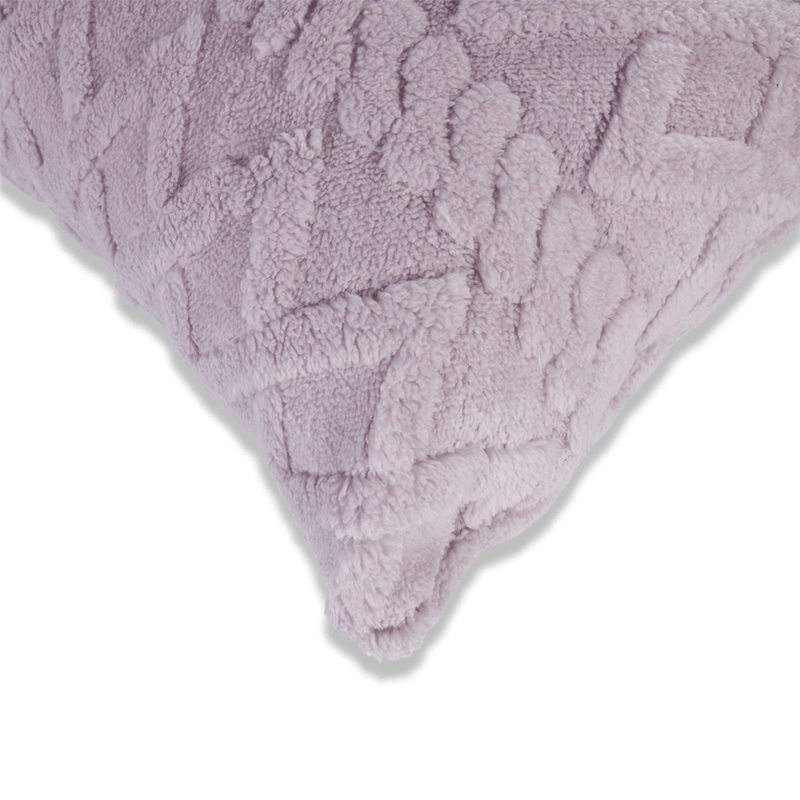 COJIN-SHERPA-45X45-TRENZA-VIOLETA