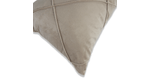 COJIN-VELVET-30X50-DRAPEADO-NATURAL-A