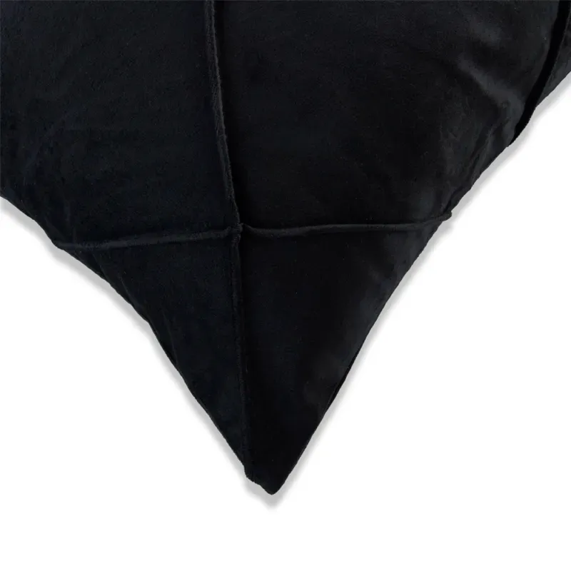 FORRO-COJIN-VELVET-30X50-DRAPEADO-NEGRO_7702997991592_1