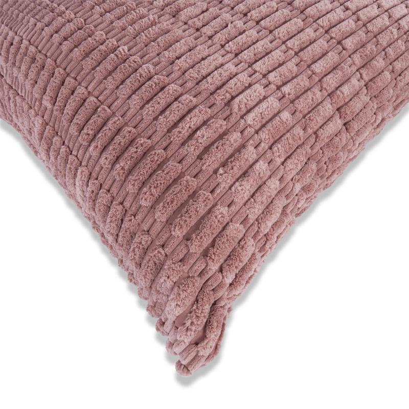 COJIN-CORDUROY-60X60-CADENA-ROSA