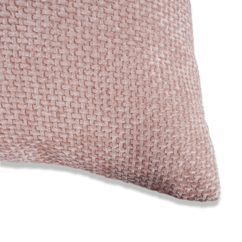 COJIN-CHENILLE-60X60-TEXTURA-TEJIDO-ROSA-CLARO