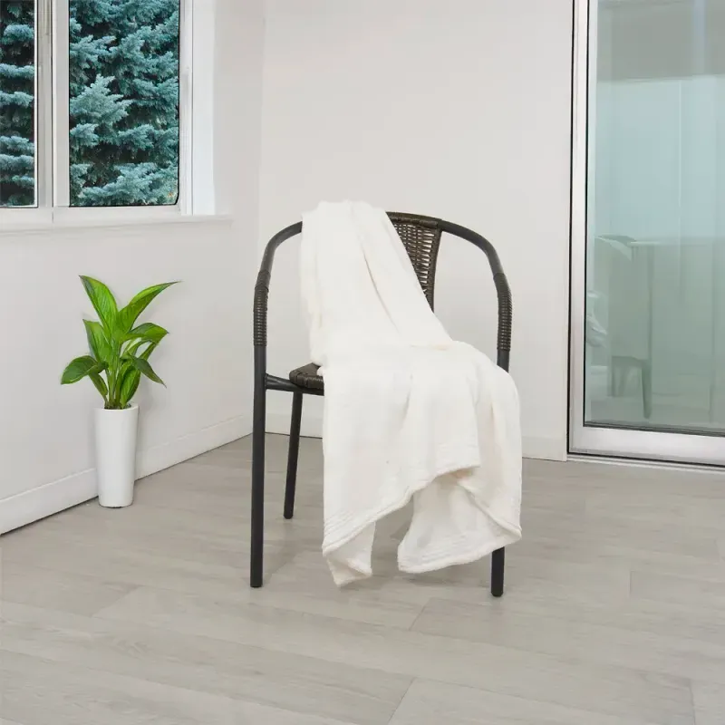 MANTA-FLANNEL-UNI-125x150-BLANCO-NATURAL_7702997773945