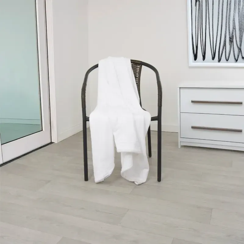 MANTA-FLANNEL-UNI-125x150-BLANCO-OPTICO_7702997776229